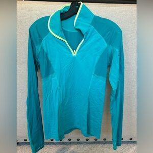 Lulu Lemon light weight top